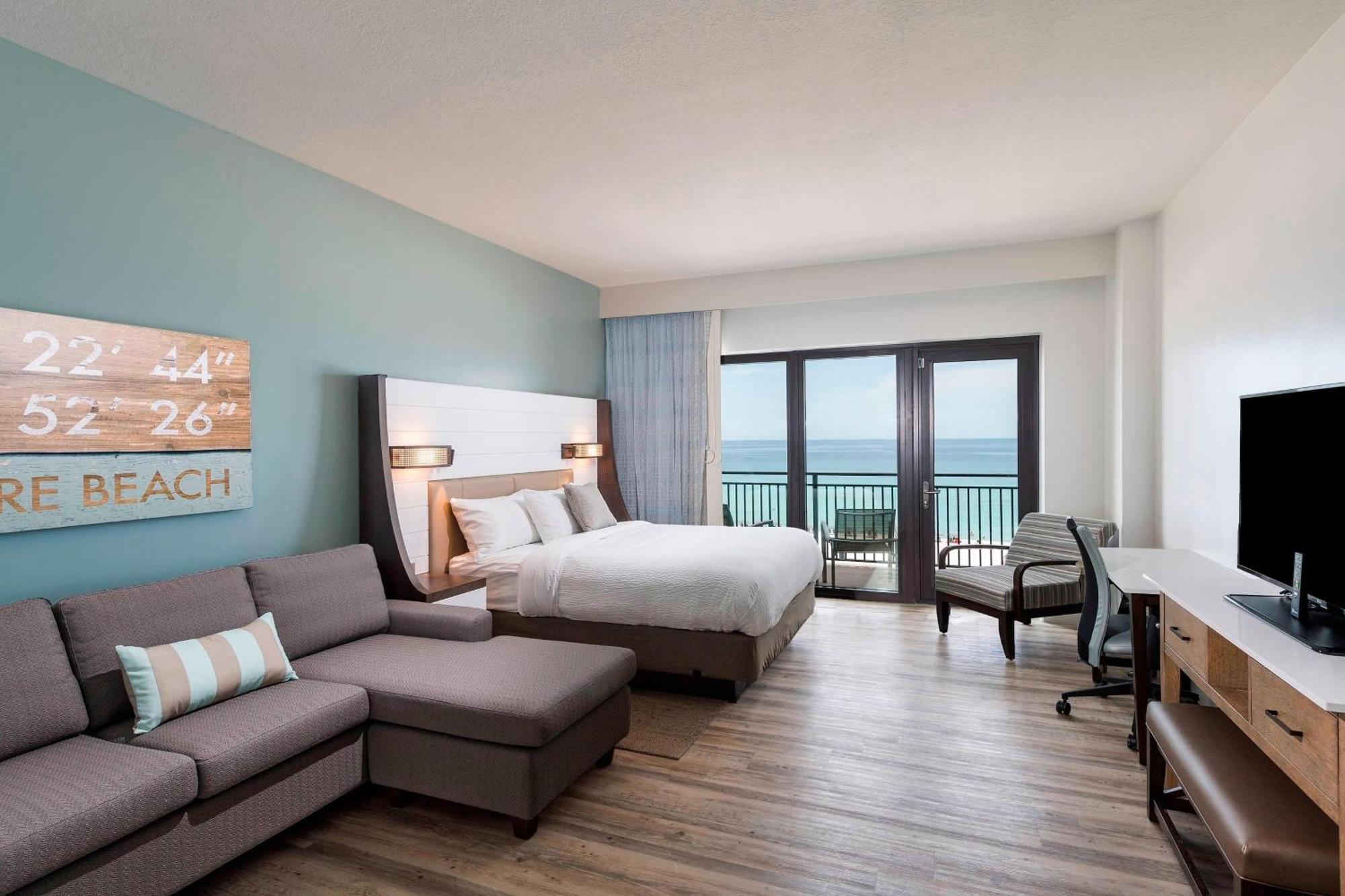 King Suite Sofa Bed Balcony Gulf Front,1633022929:JPEG